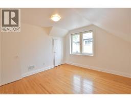 238 LOWTHER Street N - 28