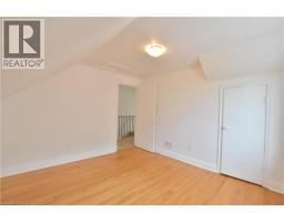 238 LOWTHER Street N - 29