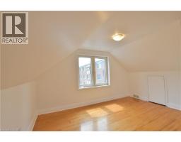 238 LOWTHER Street N - 32