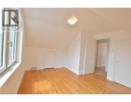 238 LOWTHER Street N - 33