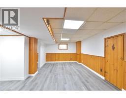 238 LOWTHER Street N - 41