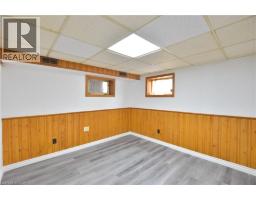 238 LOWTHER Street N - 47