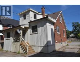 238 LOWTHER Street N - 48