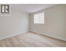 155 WELLINGTON Street N - 14