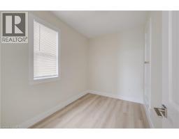 155 WELLINGTON Street N - 18