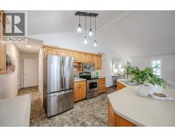 185 WESLEY Crescent - 12