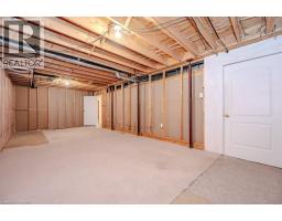 185 WESLEY Crescent - 21