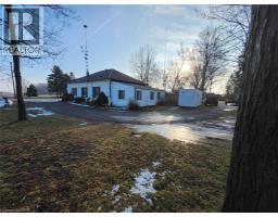 740 HILLCREST Road - 2