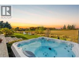 250 OLD ONONDAGA Road E - 42