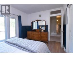 111 DRUMMOND Street - 15