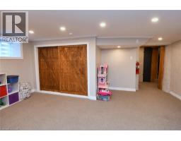 111 DRUMMOND Street - 25