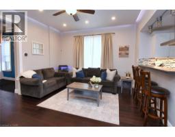 111 DRUMMOND Street - 6