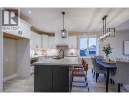 377 ARGYLE Avenue - 6