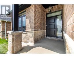 82 DUCHESS Drive - 3