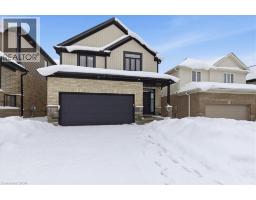 352 CHOKECHERRY Crescent - 1