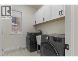 352 CHOKECHERRY Crescent - 10