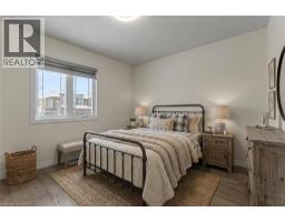 352 CHOKECHERRY Crescent - 16