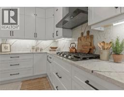 352 CHOKECHERRY Crescent - 6