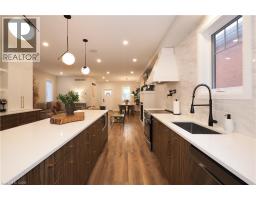 238 EAGLE Street S - 16