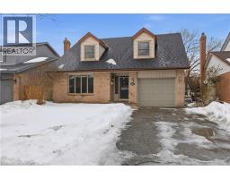 95 SCENIC WOOD Crescent - 1