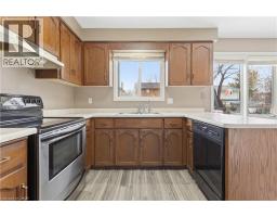 95 SCENIC WOOD Crescent - 5