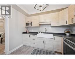 16-18 ST ANDREWS Street - 11