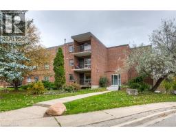 4 AVALON Place UnitNo. 103 - 3