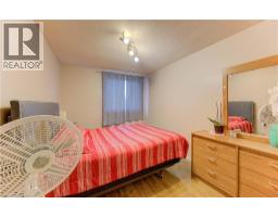 4 AVALON Place UnitNo. 103 - 32