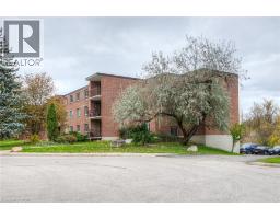 4 AVALON Place UnitNo. 103 - 6