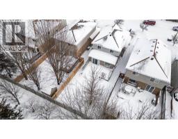 551 CHESAPEAKE Crescent - 31