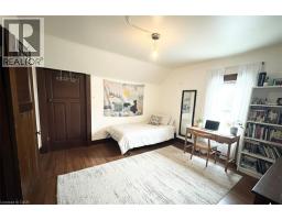 179 REGINA Street N - 5