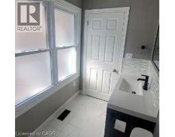 96 ORCHARD Avenue - 33