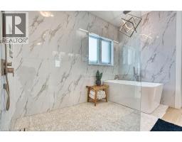 1034 WALTON Avenue N - 30