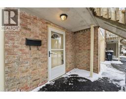 30 GREEN VALLEY Drive UnitNo. 74 - 5