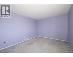 255 NORTHLAKE Drive UnitNo. 27 - 14