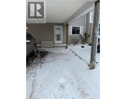 255 NORTHLAKE Drive UnitNo. 27 - 2