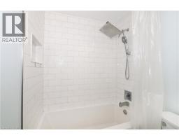 255 NORTHLAKE Drive UnitNo. 27 - 21