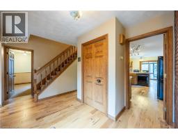 21 MCDOWELL Road W - 14