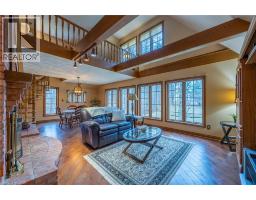 21 MCDOWELL Road W - 15