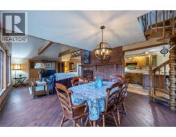 21 MCDOWELL Road W - 17