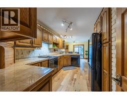 21 MCDOWELL Road W - 19