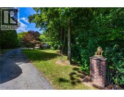 21 MCDOWELL Road W - 2