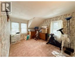 22 ORMOND Crescent - 22