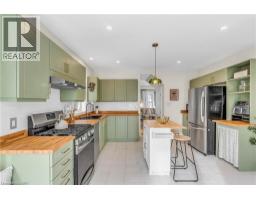 50 WELLINGTON Street - 13