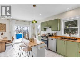 50 WELLINGTON Street - 8