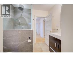 122 BELMONT Avenue - 36