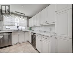 164 JANSEN Avenue UnitNo. 15 - 13