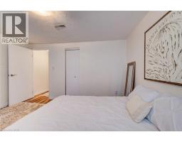 164 JANSEN Avenue UnitNo. 15 - 23