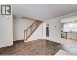 164 JANSEN Avenue UnitNo. 15 - 8