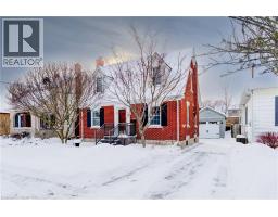 8 LOWREY Avenue S - 1